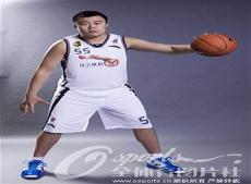 艾伦耶格尔变大叔